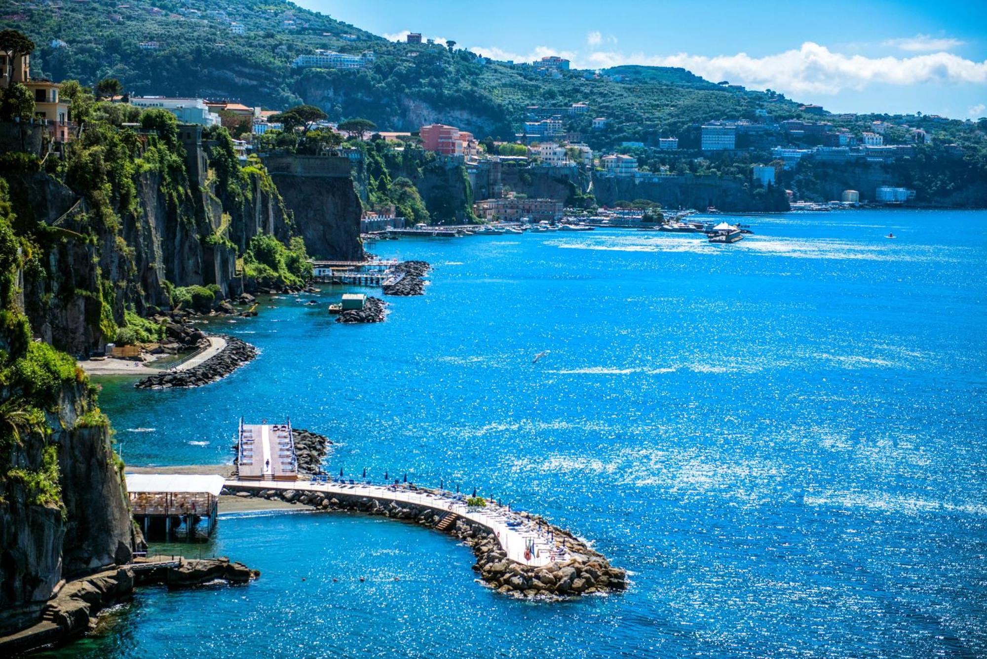 Hilton Sorrento Palace Esterno foto